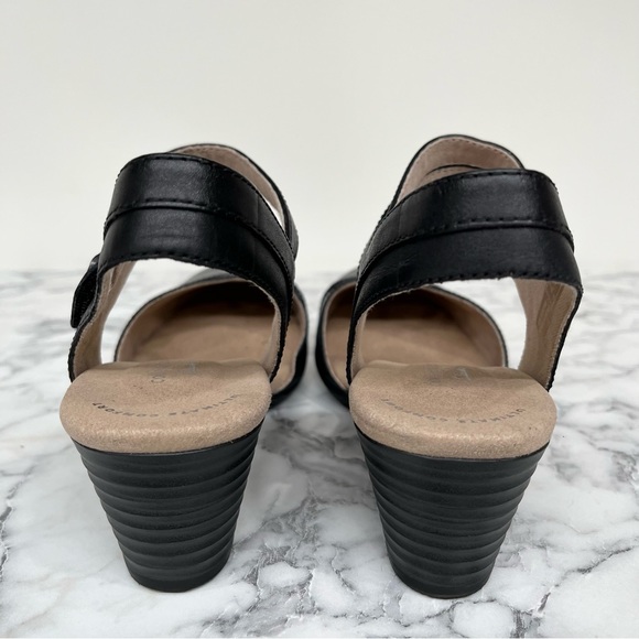 clarks valarie rally